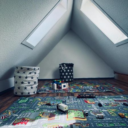 Apartment 160Qm 5 Schlafzimmer 1 Wohnzimmer Terrasse Und Balkon Вільгельмсгафен Екстер'єр фото